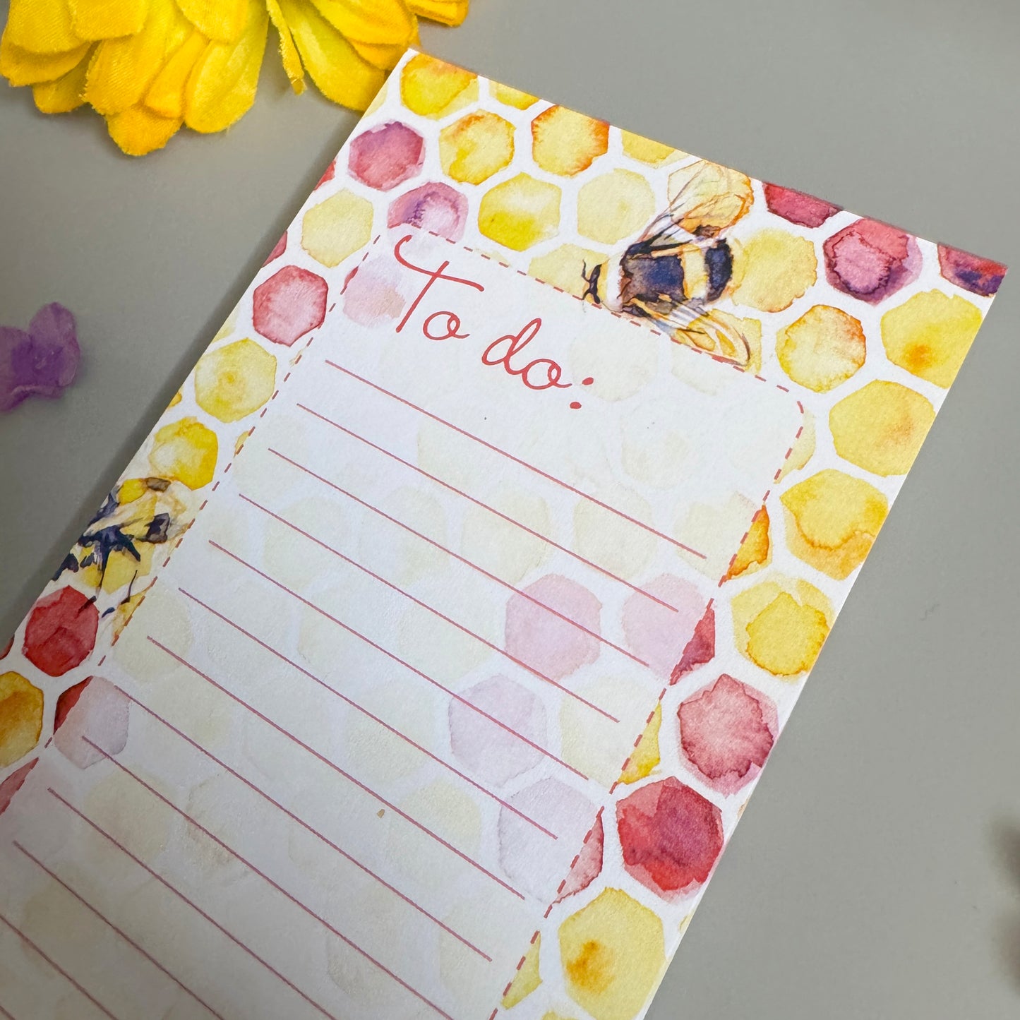 Busy Bees To Do Lined Notepad